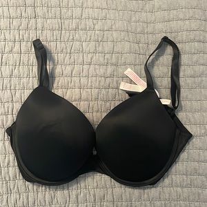 VS PINK Pushup Bra